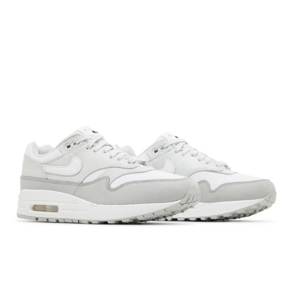 Nike Air Max 1 '87 LX "Light Smoke Grey" FN0564-001 NEW